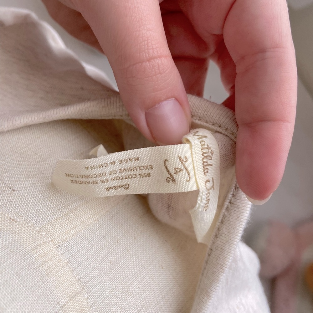 SOLD 🚨 Like New tan Matilda Jane dress size 4T - Picture 4 of 4